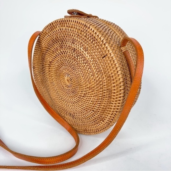 Faithfull the Brand Circle Rattan Crossbody Bag Circle Woven Lined Purse - Picture 3 of 10